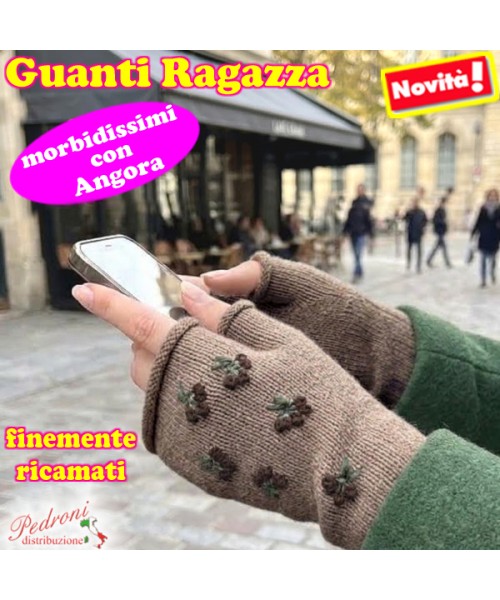 GUANTI RAGAZZA modello lavorato con " RICAMI "...